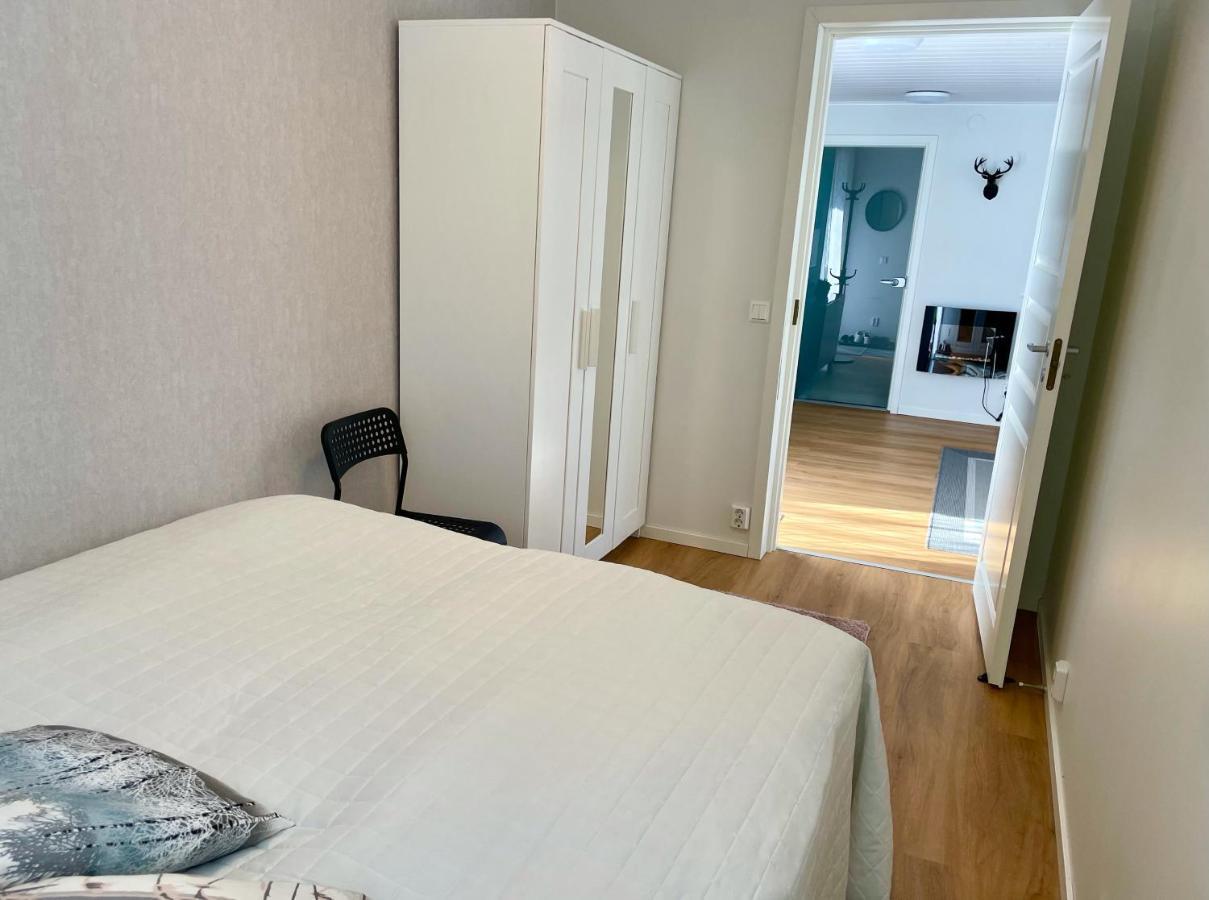 Cozy Renovated House With A Lot Of Parking Space. 하파란다 외부 사진
